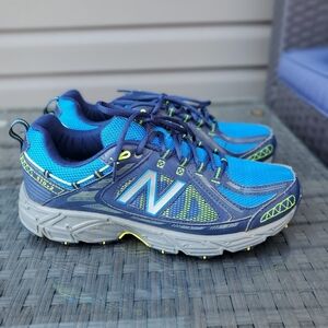 New Balance 510v2 trail running shoes, men’s size 11.5.